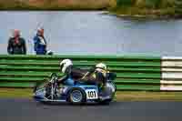 Vintage-motorcycle-club;eventdigitalimages;mallory-park;mallory-park-trackday-photographs;no-limits-trackdays;peter-wileman-photography;trackday-digital-images;trackday-photos;vmcc-festival-1000-bikes-photographs